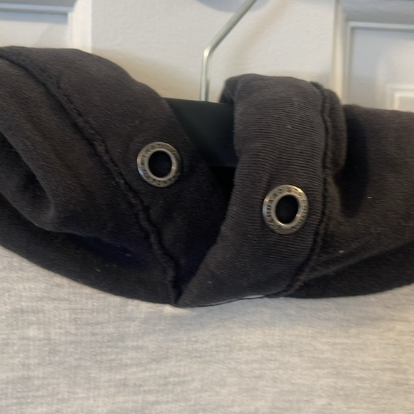 American Eagle pull over hoodie - Picture 3 of 4